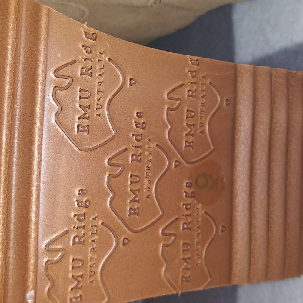 EMU RIDGE LACE UP  BOOTS - Picture 10 of 12